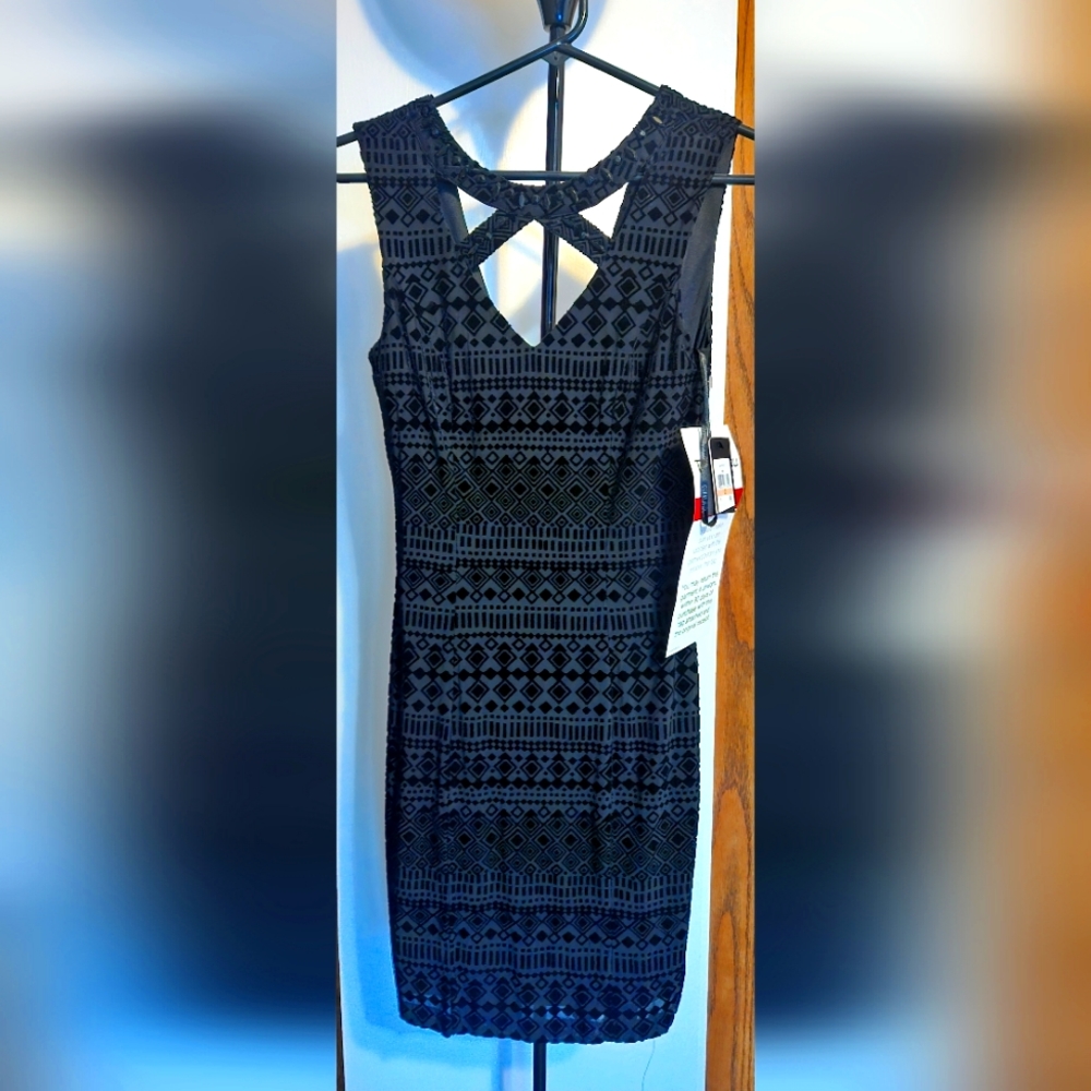 GUESS Women's embellished sleeveless cocktail dress black